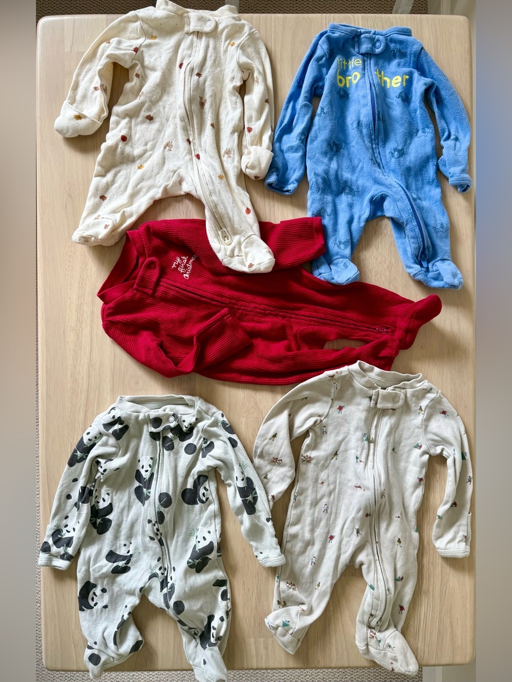 Carter's 4-Pack Long-Sleeve Baby Footed One-Piece. Size Newborn